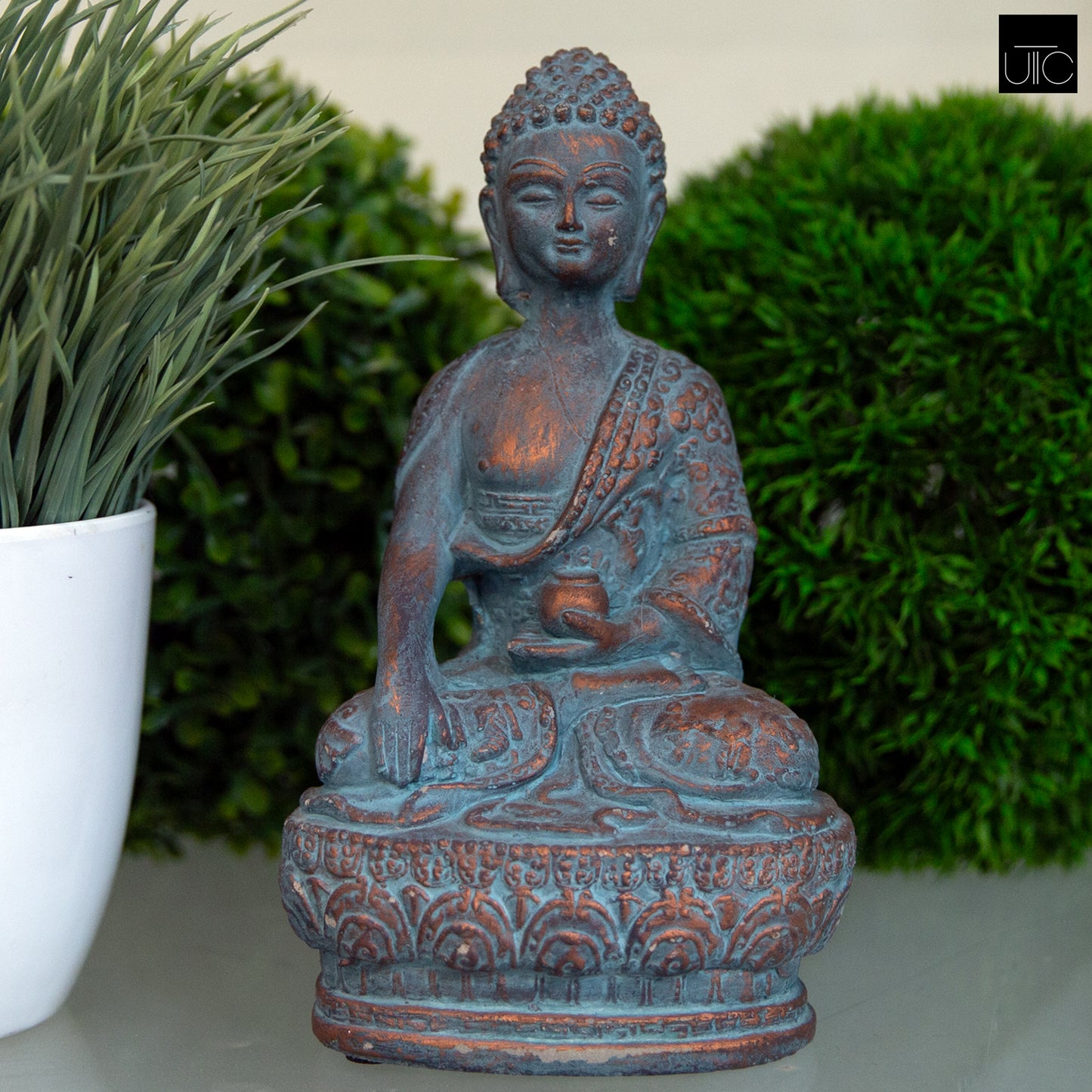 Cement Meditating Buddha Figurine Antique Finish