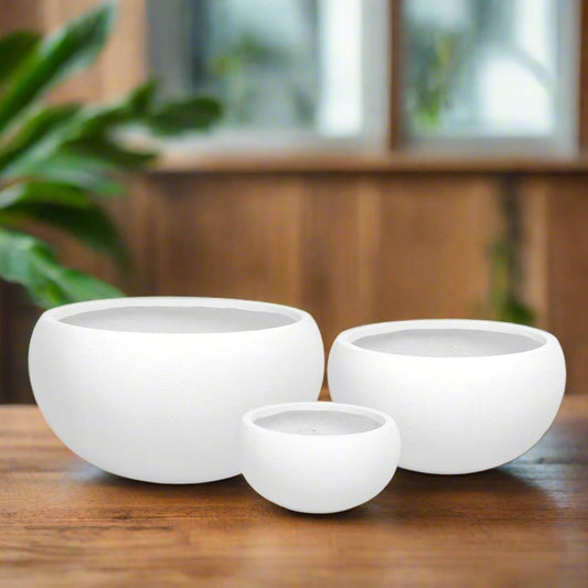 Noely White Fiberclay Planter Set (Set of 3)