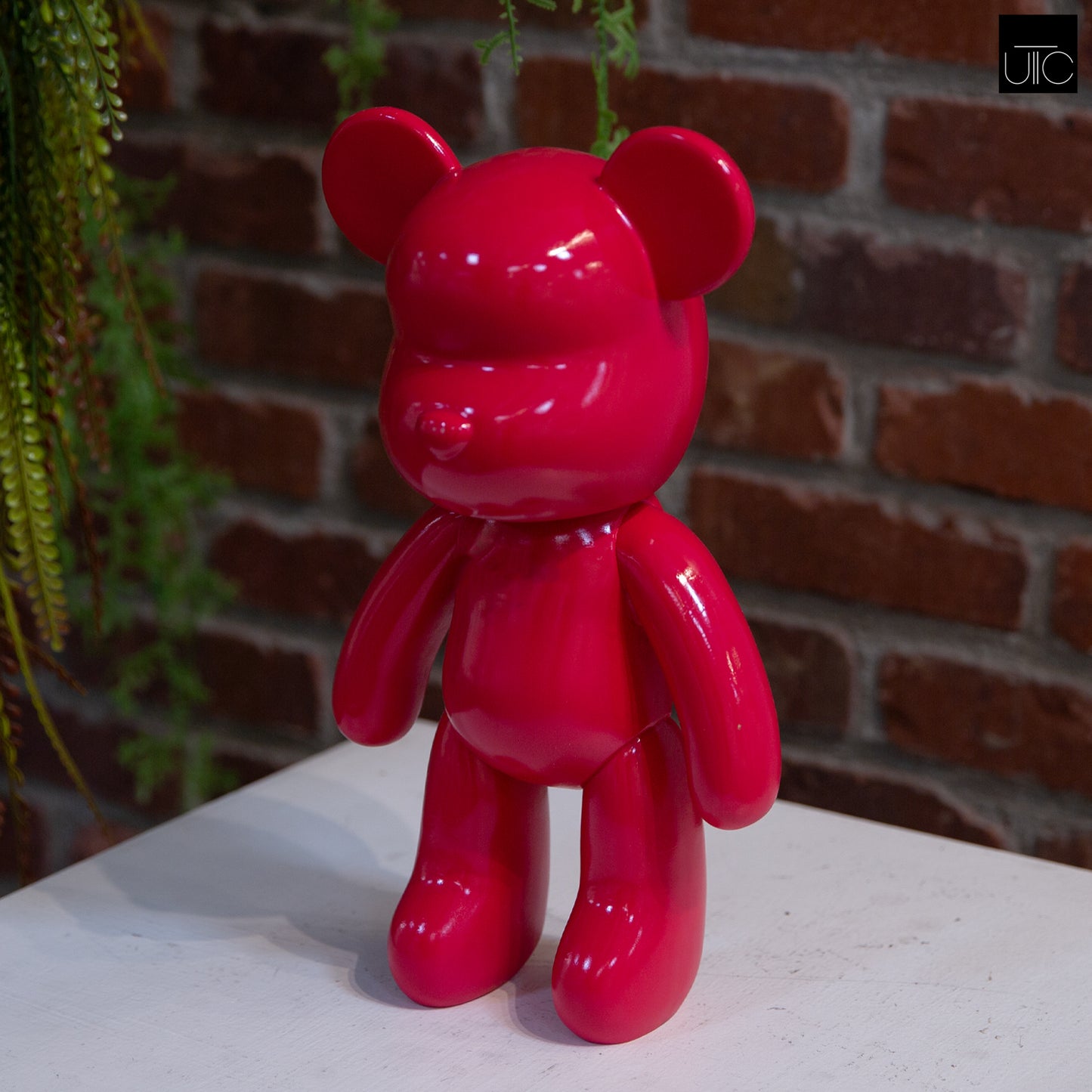 Arctis Glossy Resin Bear Figurine