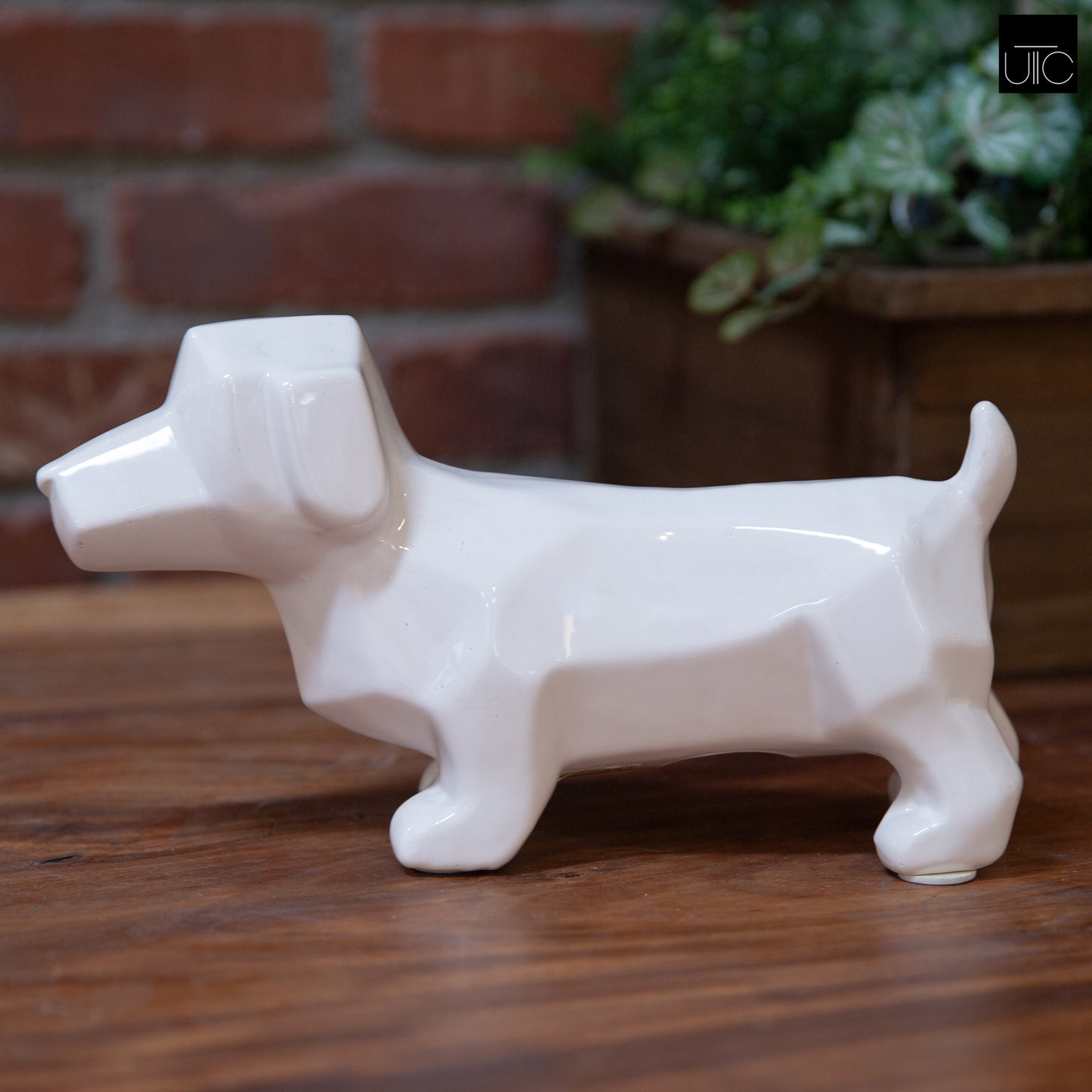 Ceramic Figurine Gloss Finish White-5.75"H