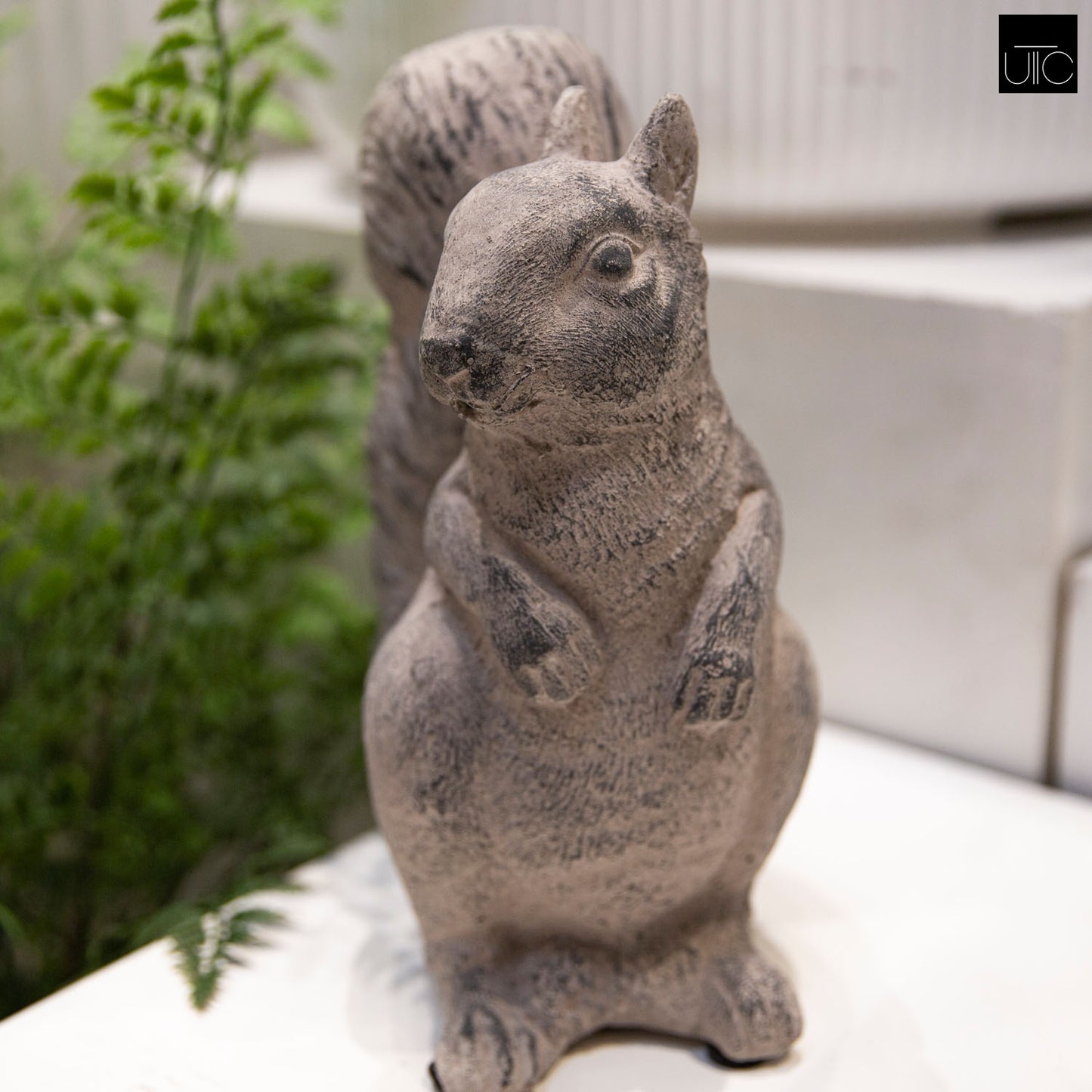 Ellric Sitting Squirrel Cement Figurine