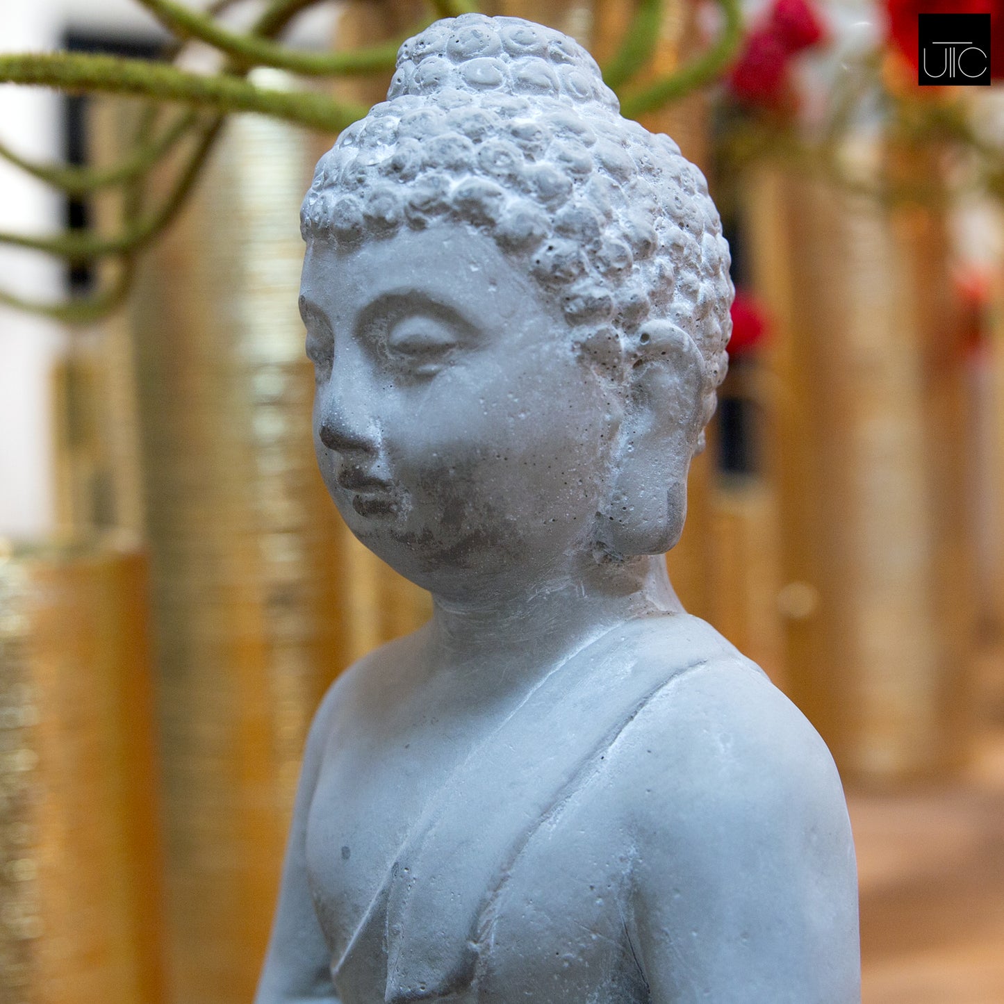 Balin Cement Sitting Buddha Figurine